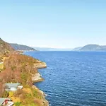Casa vacanze Stunning In With Wifi Lavik (Sogn og Fjordane)
