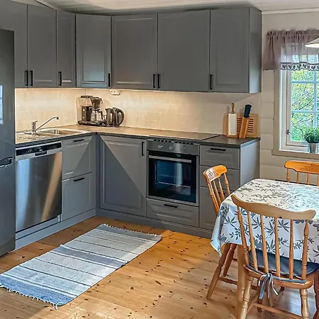 Lovely Home In Lavik With Wifi 度假居 Lavik (Sogn og Fjordane)